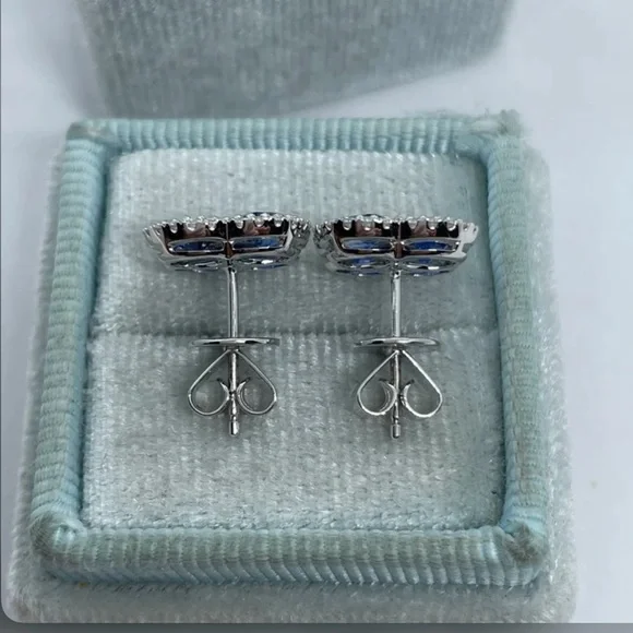 Sapphire and Diamond Earrings, Clover Sapphire Earrings, 13mm 18K White Gold - Picture 5 of 6